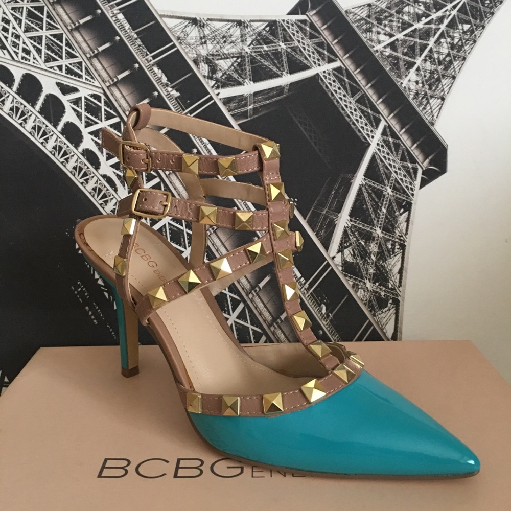BCBGeneration Darron Rockstud Pumps - Size 6, Torquoise